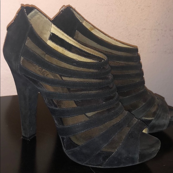 MK Black Mesh Heels - Picture 2 of 6